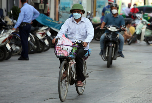 Hà Nội nghiên cứu thí điểm làn đường dành riêng cho xe đạp